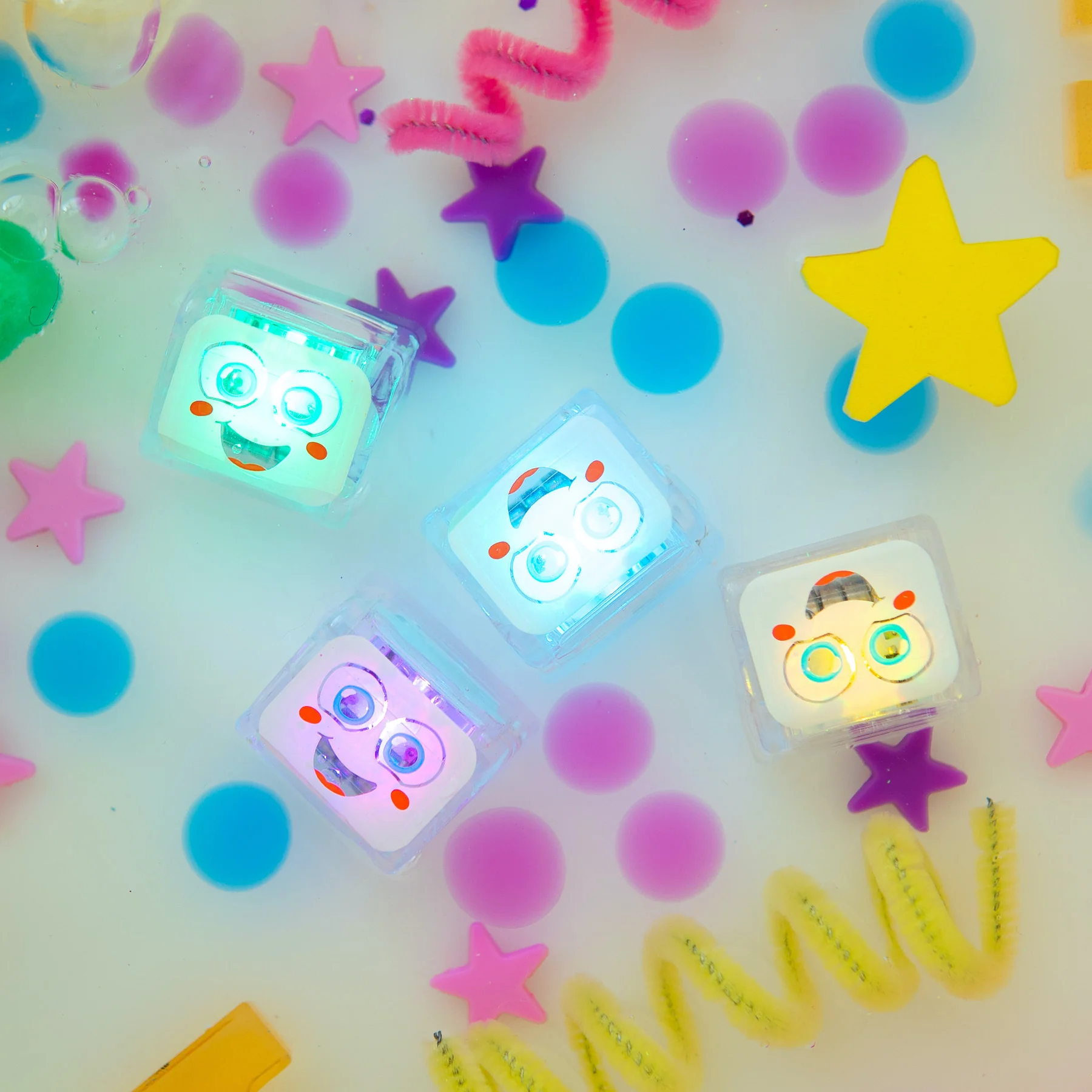Glo Pals - Light-Up Party Pal Cubes 4-Pack, photo 2 of 4