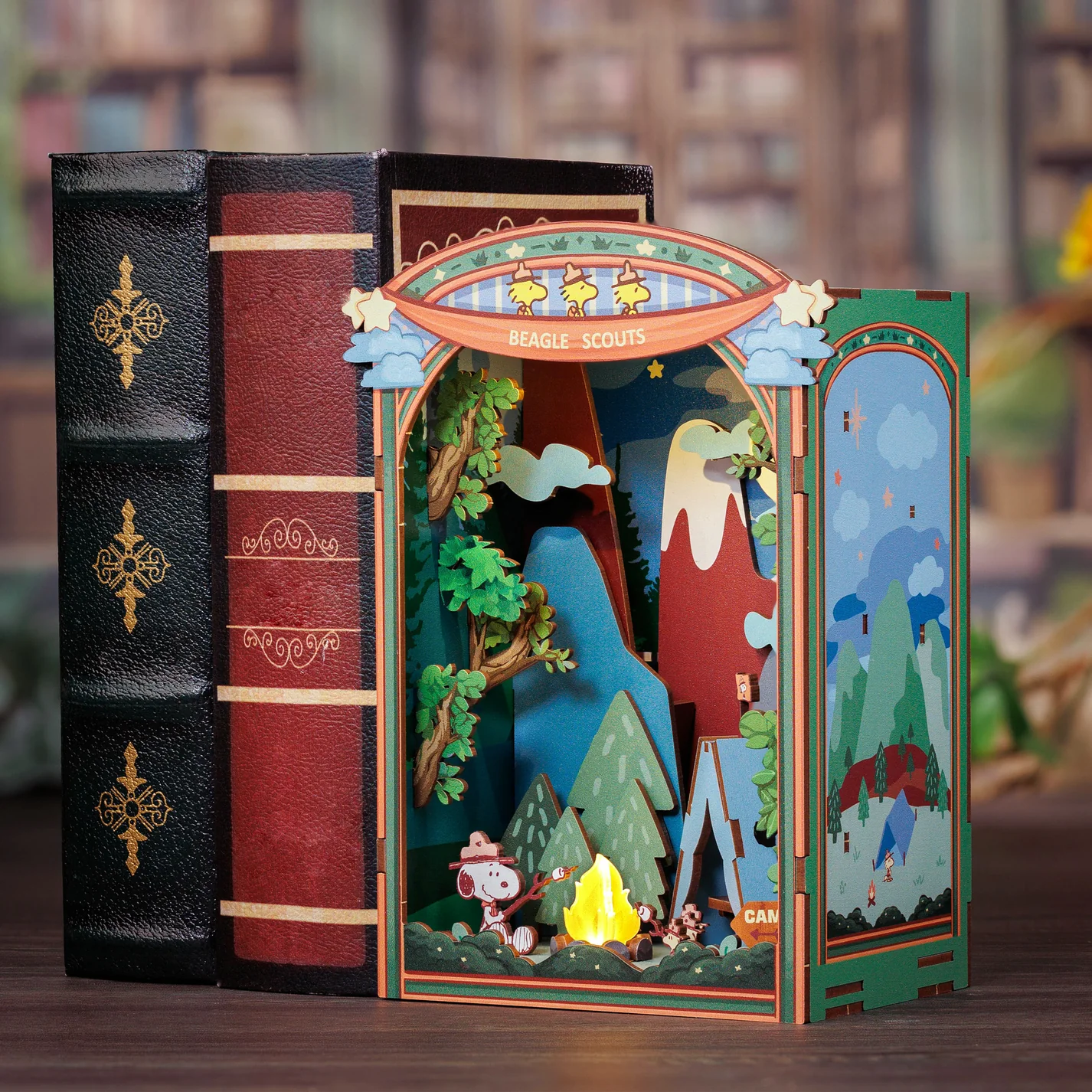 Hands Craft - Snoopy's Beagle Scouts Camp - Book Nook DIY Miniature Kit, photo 1 of 3